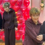 "Қос қарындасым құлпырып кетіп пе?" – Руслан Өтепбай Құндыз бен Назгүлдің ел таңғаларлық суреттерін көрсетті (ФОТО)