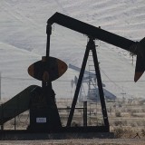 Мұнай бағасы 15%-ға төмендеді