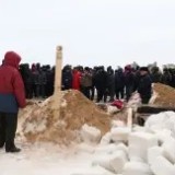Атыраудағы қанды қылмыс. Наурыз бен Мейрамгүлді жерлеу рәсімі өтті
