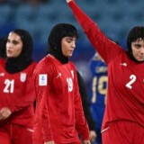 Әнұран айтудан бас тартқан ирандық футболшылардың құжаттары тәркіленді