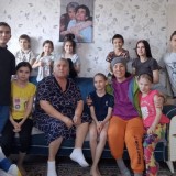 "1,5 жастағы баланы 500 теңгеге сатып алдым": Ақтөбелік ананың 39 баласы бар