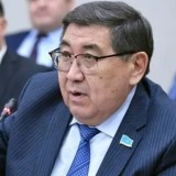 Ермұрат Бәпи журналистердің ұсталуына қатысты түсініктеме талап етті