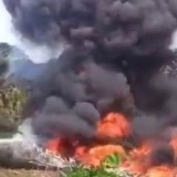 100-ден астам әскери мінген ұшақ апатқа ұшырады