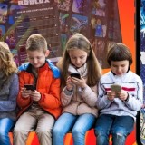 Roblox балалар мен жасөспірімдер үшін қорғалған аккаунттарды енгізді