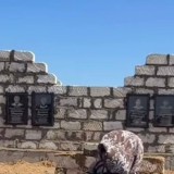 Жангелдин ауылында қаза тапқан отбасының бейітіне құлпытас қойылды