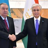 Арал қоры аясындағы кездесу: Тоқаев пен Рахмон келісімге келді