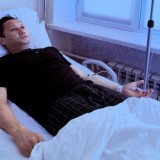 "Шұғыл ота жасау керек, амал қалмады": Актер Азамат Сатыбалды ауруханаға түсіп қалды (ФОТО)