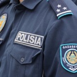 Рудныйда үш полиция қызметкері пара күдігімен ұсталды