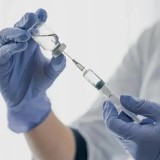 Сарыағашта екпеден кейін 8 айлық сәби шетінеді