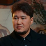 "Екі жыл бойы ел алдына шыға алмадым": Жахан Отарғалиев елден жасырған құпия шындығын ашты (ВИДЕО)