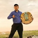 Жетісуда қоқыстан табылған елтаңба үшін блогерге айыппұл салынды