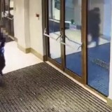 Астанада мешітте 1 млн теңгелік күртке ұрланды