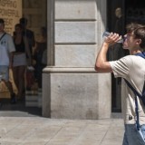 Испанияда соңғы 76 жылда көктемгі ең ыстық кезең тіркелді