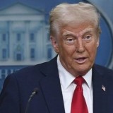 Трамп: АҚШ келіссөз аяқталғанға дейін Ормуз бұғазы арқылы кемелер транзитін тоқтатады