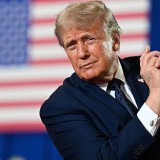 Трамп Иран картасын АҚШ туының түстерімен жариялады