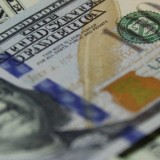 Доллар 489 теңгеге жақындады: айырбастау орындарындағы бағам қандай?