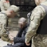 20 жыл бойы халықаралық іздеуде жүрген күдікті Қазақстанға жеткізілді