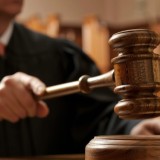 Баласын тұншықтырып өлтірген ана 17 жылға сотталды