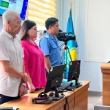 Қарағандыда асыранды балаларды азаптады деп айыпталған қамқоршыларға үкім шықты