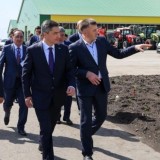 Бектенов шаруалардың ұсыныс-пікірін тыңдады