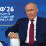 Путин: Зеленскиймен кездесудің әзірге мәні жоқ