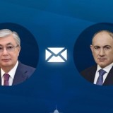 Тоқаев Пашинянды сайлаудағы жеңісімен құттықтады