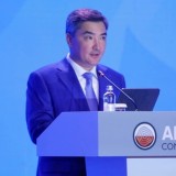 Бектенов: Қазақстан экономикасы алғаш рет 300 млрд долларлық межеден асты
