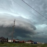 Ақтөбеде алапат дауыл салдарынан ағаштар құлап, жарық сөнді