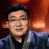 "Әулетіміздегі үлкен қуаныш": Тоқтар Серік асыға күткен сүйінші хабарды айтты (ФОТО)