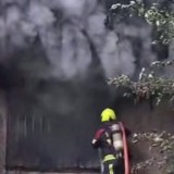 Алматыда тұрғын үй өртеніп, құтқарушылар 8 адам аман алып қалды