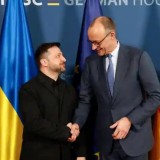 Мерц пен Зеленский Украинаға әуе қорғанысы зымырандарын жеткізуді талқылады