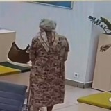 Павлодарда алаяқтардың айдауымен банкке петарда апарған зейнеткерлер жарақат алды
