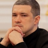 Украинаның бұрынғы қорғаныс министрі Қарулы күштердің бас қолбасшысын айыптады