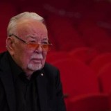"Тәй-тәй басқан шағымда бауырына басты": Асанәлі Әшімовтің тәрбиесінде өскен қызы сырын айтты