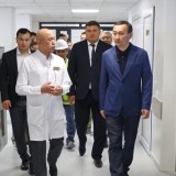 Ұлытау облысының әкімі Жезқазғандағы әлеуметтік және инфрақұрылымдық нысандарды аралады