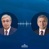 Тоқаев Өзбекстан президентін туған күнімен құттықтады