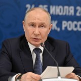 Путин: Қазақстан мен Ресейдің серіктестігі өңірлер арқылы нығайып келеді