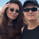 Бостандыққа шыққан боксшы жұбайымен түскен суретін жариялады