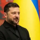 Зеленский: АҚШ Украинаға ай сайын зымыран жеткізеді