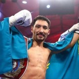 Жәнібек Әлімханұлы жаңа салмақта бірден чемпиондық жекпе-жекке мүмкіндік алды