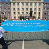 Шымкент жастары «Бірге – болашаққа» флешмобын ұйымдастырды