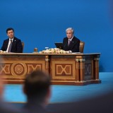 Тоқаев мәслихаттардың өкілеттігін мерзімінен бұрын тоқтату мәселесін көтерді