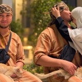 "Қаңқу сөзден аманы жоқ": Жігер Ауыпбаевтың жұбайымен түскен видеосы талқыланды