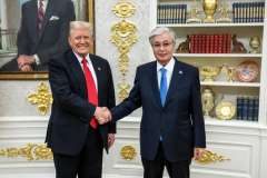 Ақ үй сайтына Трамп пен Тоқаевтың кездесуінен фотолар шықты