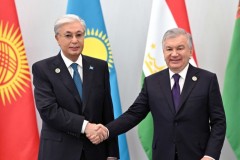 Тоқаев Ташкенттегі Конгресс орталыққа келді