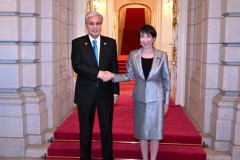 Тоқаев Жапония Премьер-министрін құттықтады