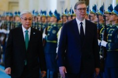 Қасым-Жомарт Тоқаев Сербия Президентін Ақордада қарсы алды