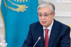 Тоқаев Иранның көрші елдерге шабуылдан бас тарту шешімін құптады