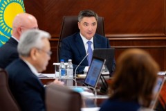 «Бос әңгімені доғару керек: Үкімет басшысы министрлерге нақты іспен айналысуды тапсырды
