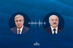 Тоқаев Александр Лукашенконы Астанаға шақырды
